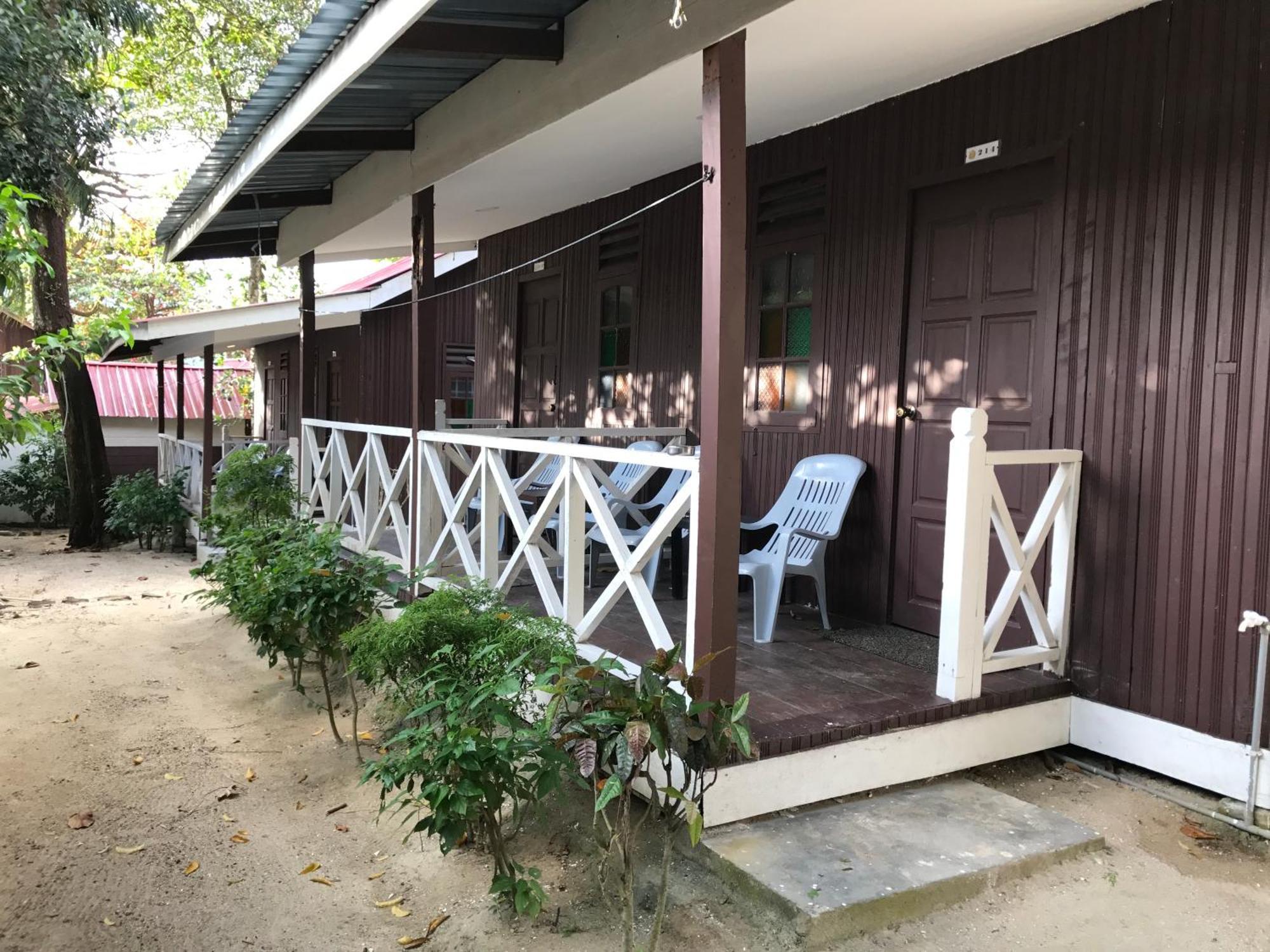 Вилла The Barat Perhentian Kampong Pasir Hantu Экстерьер фото